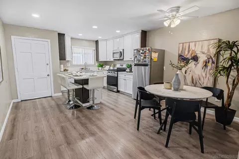 818 E Washington #C, Escondido, CA 92025