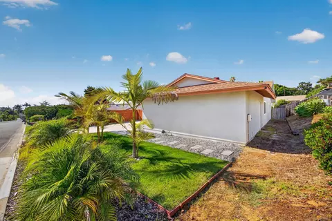 Exterior - 2336 Kenwyn, Oceanside, CA 92054 photo 11 of 14