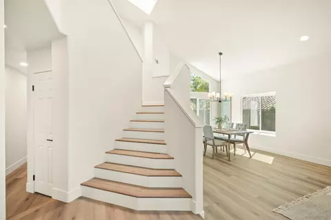 Entry Way - 5063 Frazee Rd, Oceanside, CA 92057 photo 1 of 4