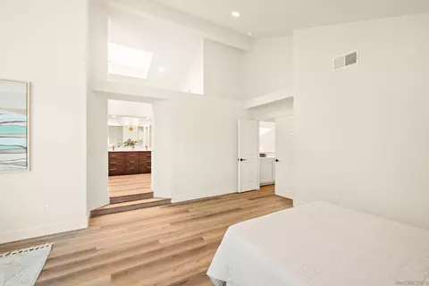 Bedroom - 5063 Frazee Rd, Oceanside, CA 92057 photo 7 of 10