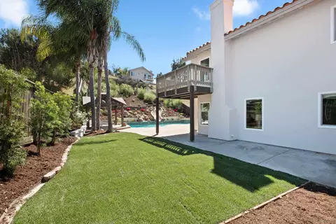 Exterior - 5063 Frazee Rd, Oceanside, CA 92057 photo 5 of 11