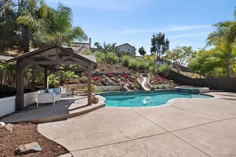 Exterior - 5063 Frazee Rd, Oceanside, CA 92057 photo 4 of 11