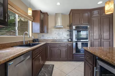 Kitchen - 2373 Carroll Ln, Escondido, CA 92027 photo 6 of 6