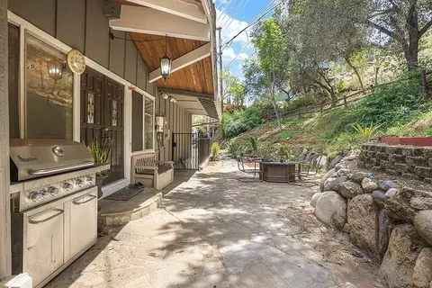 Exterior - 2373 Carroll Ln, Escondido, CA 92027 photo 18 of 27