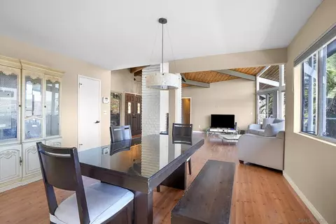 Dining - 2373 Carroll Ln, Escondido, CA 92027 photo 3 of 5