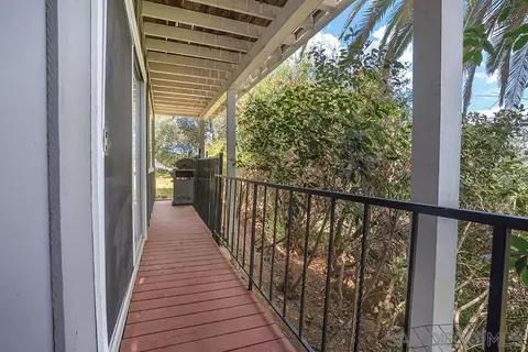 Exterior - 2373 Carroll Ln, Escondido, CA 92027 photo 13 of 27