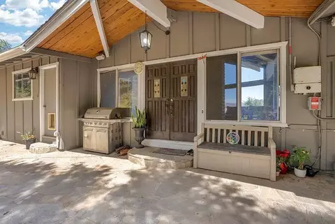 Exterior - 2373 Carroll Ln, Escondido, CA 92027 photo 16 of 27