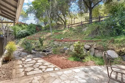 Exterior - 2373 Carroll Ln, Escondido, CA 92027 photo 15 of 27