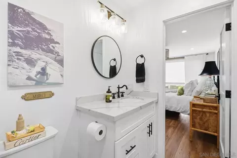 Bath - 333 Orange Ave #16, Coronado, CA 92118 photo 3 of 4