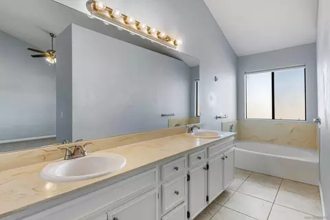 Bath - 8535 Paradise Valley Rd #4, Spring Valley, CA 91977 photo 5 of 5