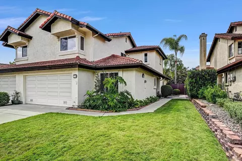 2334 Summerhill Dr, Encinitas, CA 92024