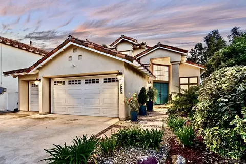 4521 Tarantella Ln, San Diego, CA 92130