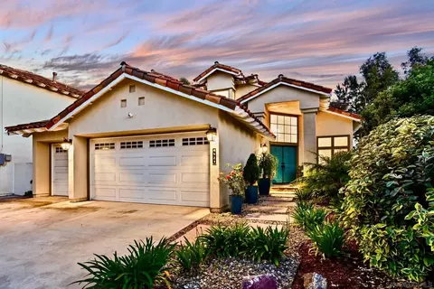 4521 Tarantella Ln, San Diego, CA 92130