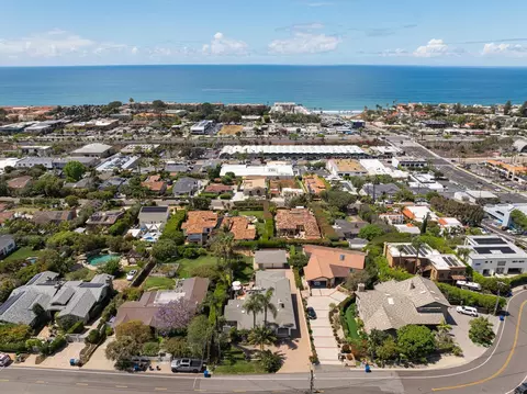 View/Area - 217 S Granados, Solana Beach, CA 92075 photo 2 of 5