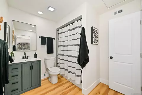 Bath - 10258 Norma Gdns #4, Santee, CA 92071 photo 1 of 1