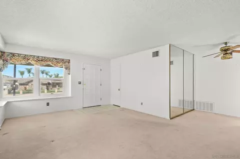 Living - 877 Alveda Ave, El Cajon, CA 92019 photo 3 of 9