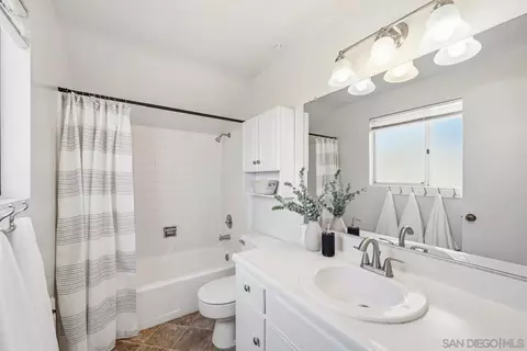 Bath - 9371 Riverview Ave, Lakeside, CA 92040 photo 1 of 2