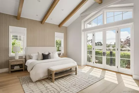 Bedroom - 1023 Stratford Ct, Del Mar, CA 92014 photo 1 of 5