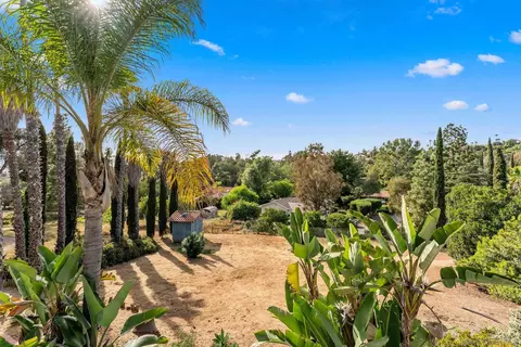 Exterior - 3523 Ryan Dr, Escondido, CA 92025 photo 8 of 15