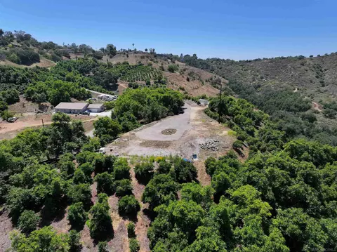 2682 Canyon Crest Dr #2682, Escondido, CA 92027