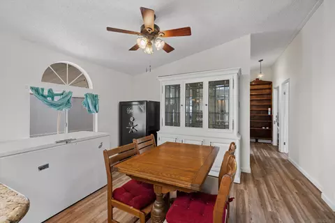 Dining - 4616 N N Riv #SPC 68, Oceanside, CA 92057 photo 2 of 2