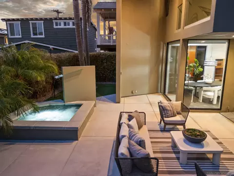 Exterior - 2402 Camino Del Mar, Del Mar, CA 92014 photo 1 of 5