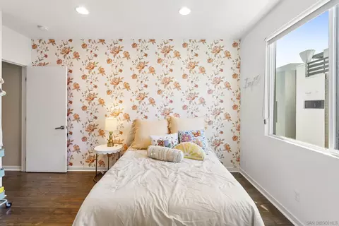 Bedroom - 2537 State St, Carlsbad, CA 92008 photo 3 of 6