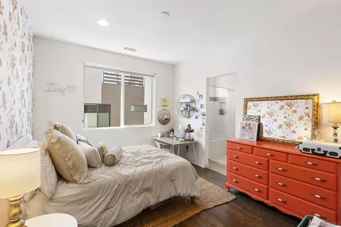 Bedroom - 2537 State St, Carlsbad, CA 92008 photo 4 of 6