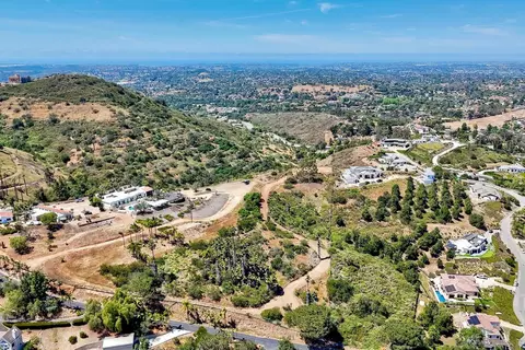 0 Buena Creek Rd #39, Vista, CA 92084