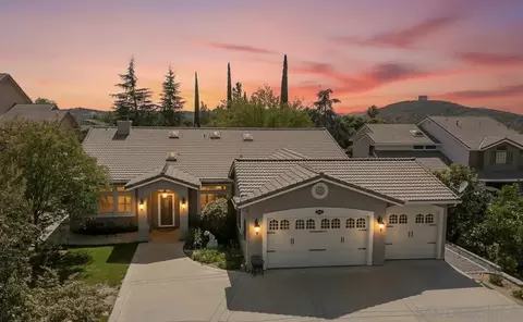 23717 Moonglow Ct, Ramona, CA 92065