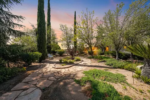 Exterior - 23717 Moonglow Ct, Ramona, CA 92065 photo 7 of 9