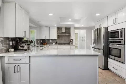 Kitchen - 23969 Nectar Way, Ramona, CA 92065 photo 2 of 5