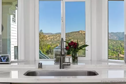 Kitchen - 23969 Nectar Way, Ramona, CA 92065 photo 1 of 5