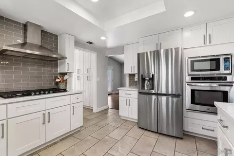 Kitchen - 23969 Nectar Way, Ramona, CA 92065 photo 5 of 5