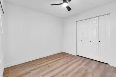 Bedroom - 3441 Seabreeze, Oceanside, CA 92056 photo 2 of 4