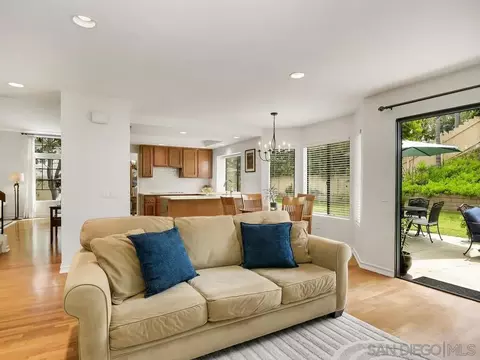Living - 1981 Avenida Joaquin, Encinitas, CA 92024 photo 7 of 7