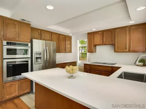 Kitchen - 1981 Avenida Joaquin, Encinitas, CA 92024 photo 3 of 3