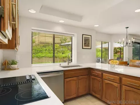 Kitchen - 1981 Avenida Joaquin, Encinitas, CA 92024 photo 1 of 3
