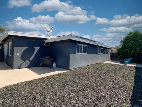 Exterior - 13035 Laurel St, Lakeside, CA 92040 photo 2 of 6
