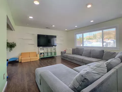 Living - 13035 Laurel St, Lakeside, CA 92040 photo 2 of 2