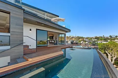 Exterior - 5727 Baja Mar, La Jolla, CA 92037 photo 8 of 14