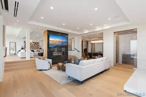 Living - 5727 Baja Mar, La Jolla, CA 92037 photo 4 of 4