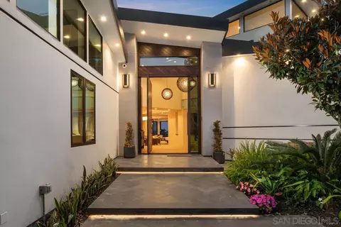 Exterior - 5727 Baja Mar, La Jolla, CA 92037 photo 12 of 14