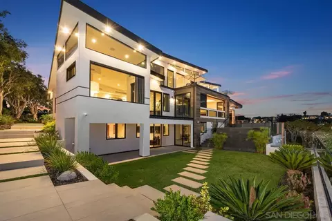 Exterior - 5727 Baja Mar, La Jolla, CA 92037 photo 13 of 14