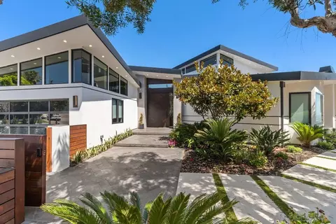Exterior - 5727 Baja Mar, La Jolla, CA 92037 photo 5 of 14