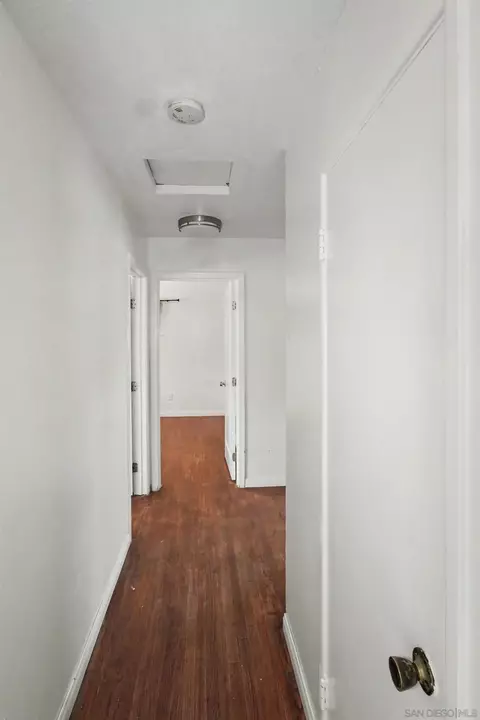Entry Way - 8766 Kelso, Spring Valley, CA 91977 photo 3 of 4