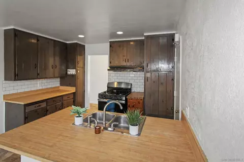 Kitchen - 8766 Kelso, Spring Valley, CA 91977 photo 3 of 3