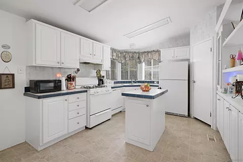 2030 Black Canyon Rd #29, Ramona, CA 92065