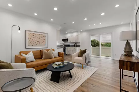 Living - 1842 Bel Air Ter, Encinitas, CA 92024 photo 3 of 6