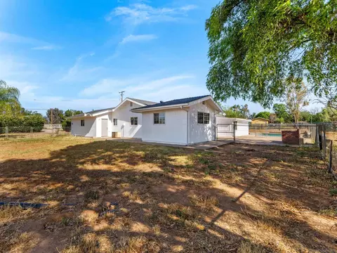 Exterior - 1621 Lilac, Ramona, CA 92065 photo 6 of 9